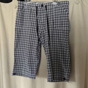 Lee Comfort Waistband Black and White Plaid Capris